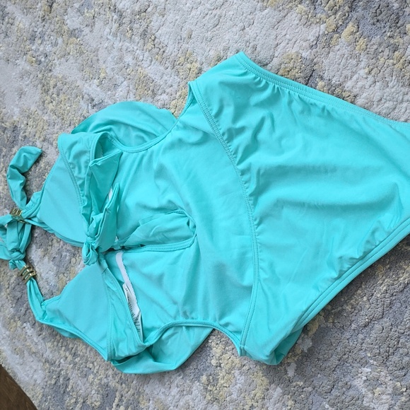 Bar III One Piece Swimsuit - Picture 5 of 10